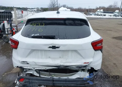 2024 Chevrolet Trax Fwd 1Rs z USA, uszkodzony, nr VIN KL77LGE20RC242644